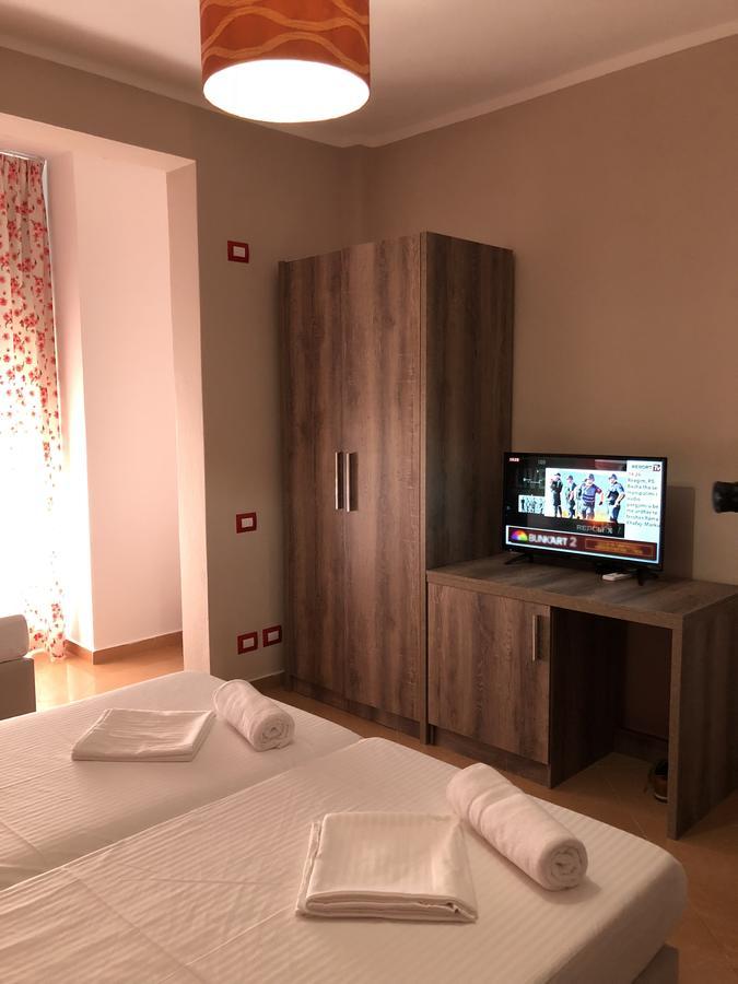 Inn Hotel Shkallnur Ngoại thất bức ảnh