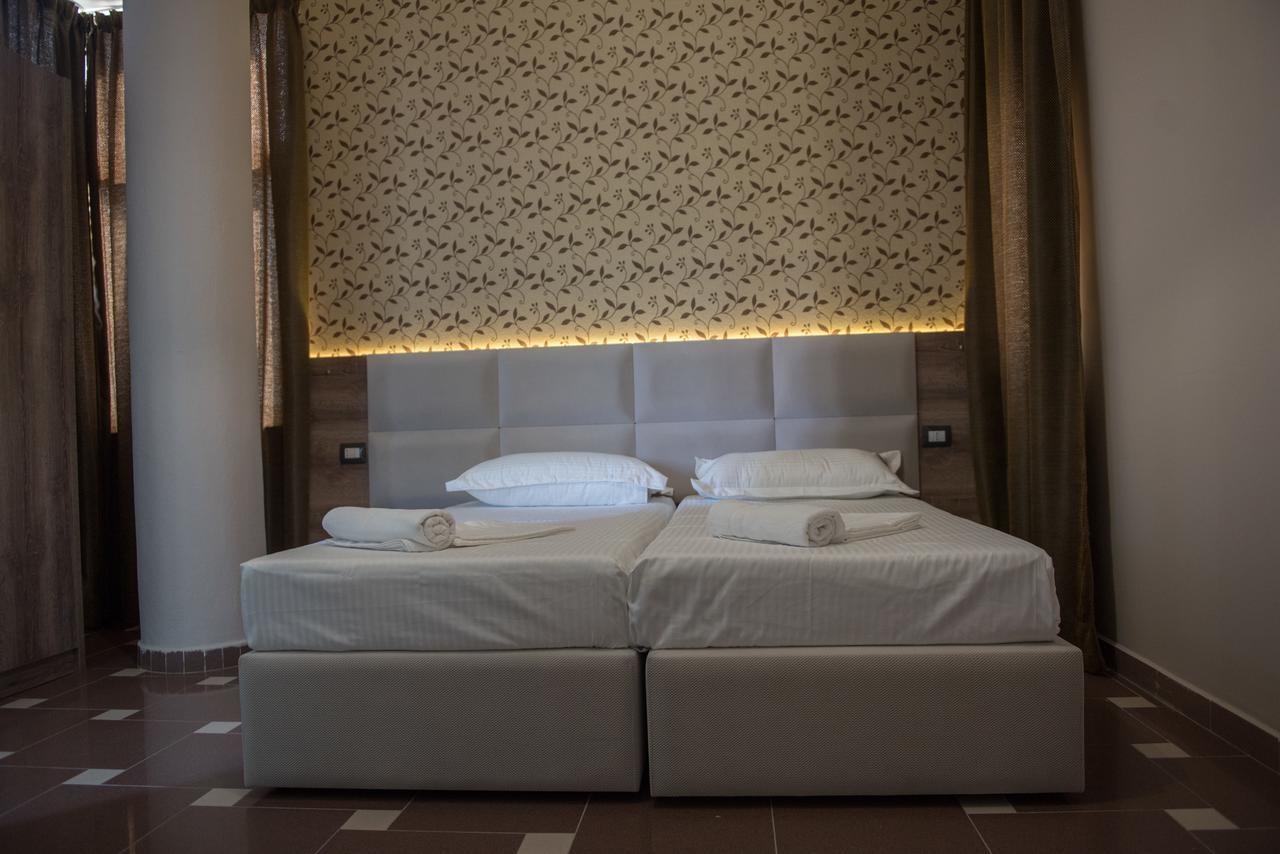 Inn Hotel Shkallnur Ngoại thất bức ảnh